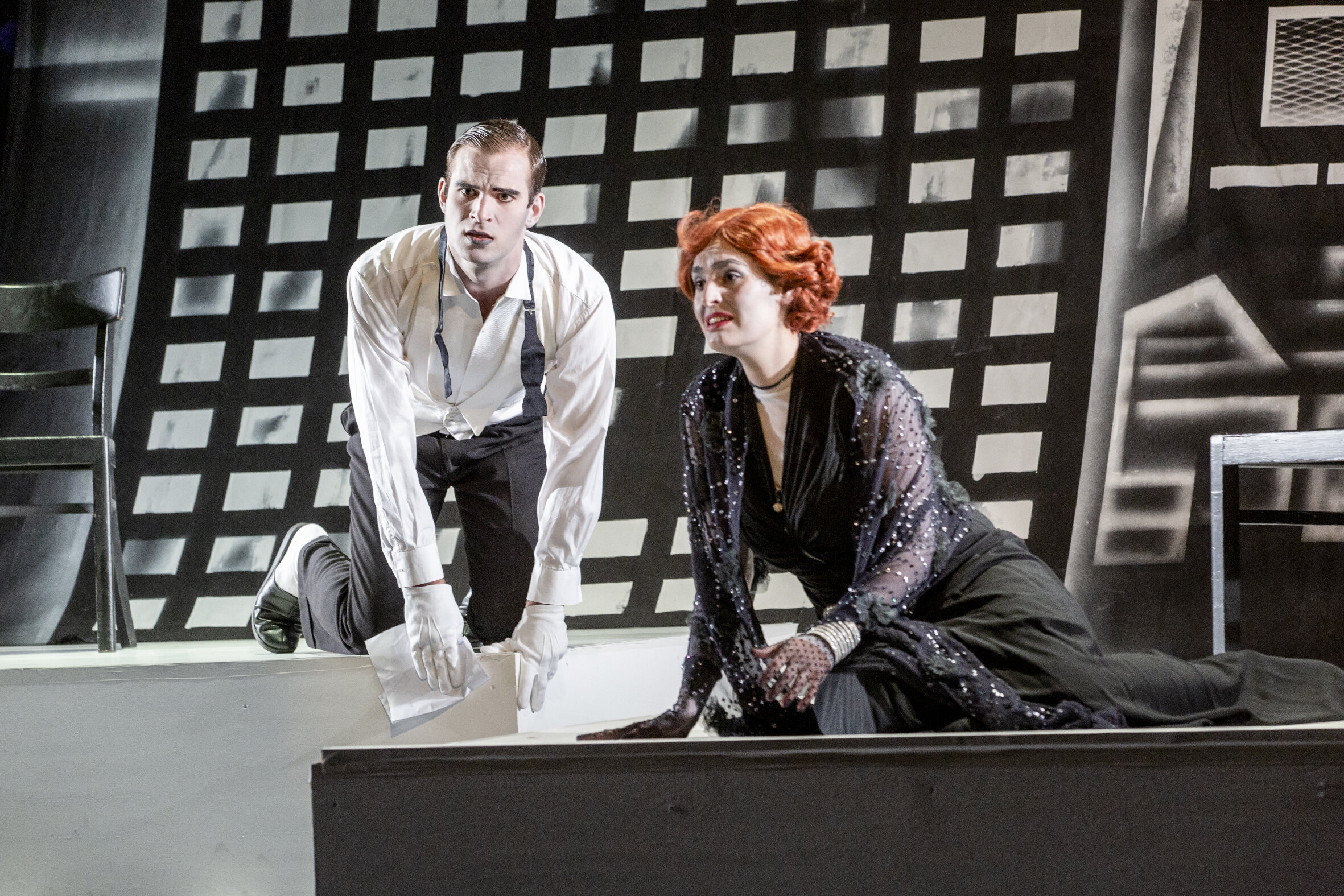 Isabel Weller (Amelia) und Malte Kebschull (Amelia's Husband)
