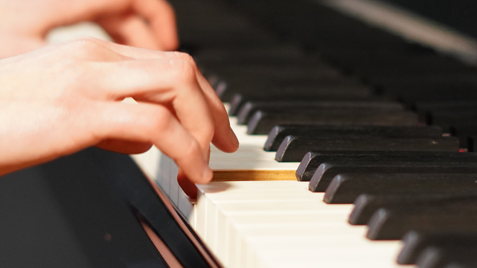 Ein Klavier